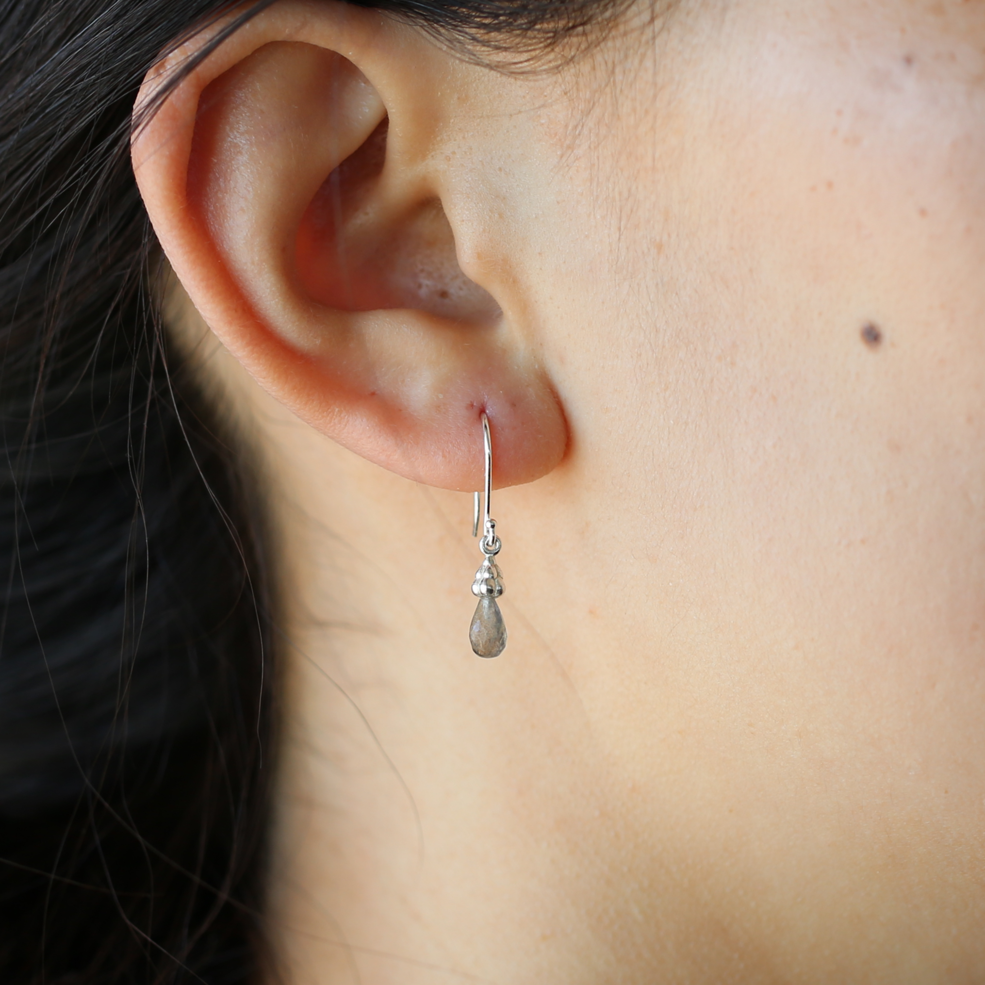 Sterling Silver Labradorite Raindrop earrings