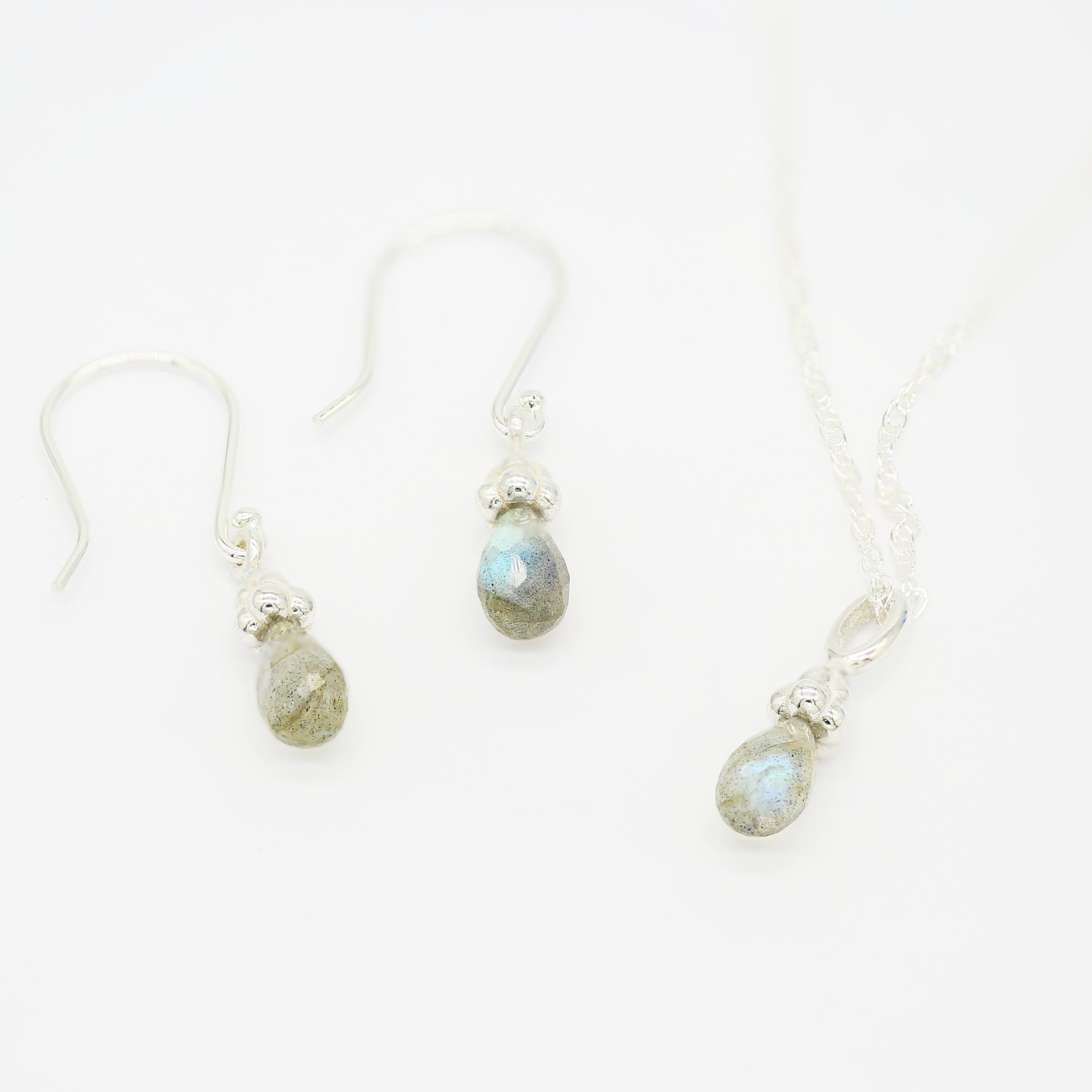 Sterling Silver Labradorite Gemstone Raindrop Necklace
